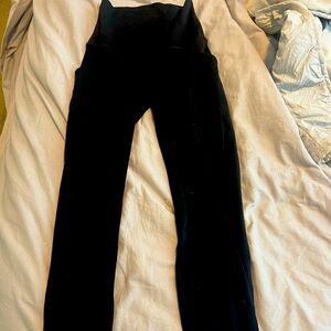 Lulu Lemon Align with pockets Size 2